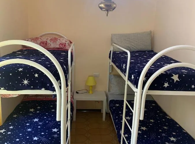 Le Mille E Notte Bed & Breakfast Olbia